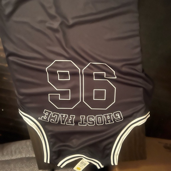 Ghost face jersey size large new with tags - Picture 4 of 4